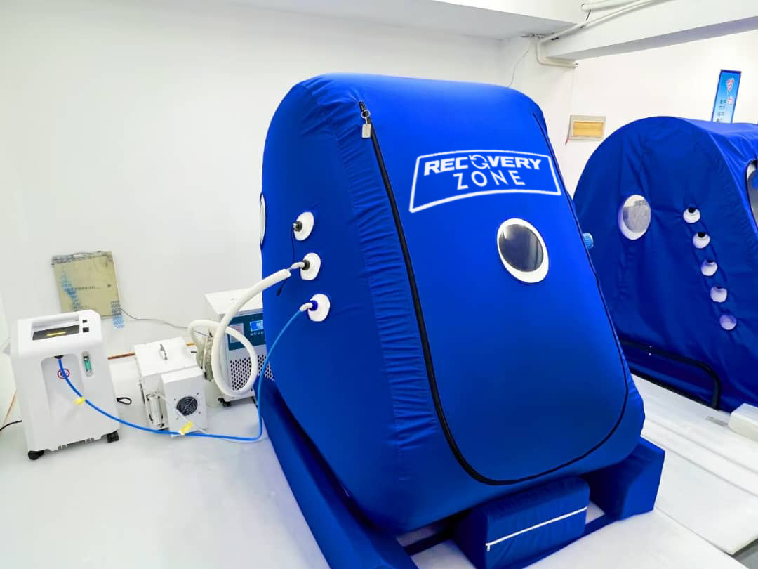 Cámara Hiperbárica OxyZone Vertical Pro 1.4 ATA